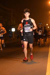 BIB: 40722
                            <button type="button" onclick="openModal(9886287)" class="btn btn-primary btn-sm float-right btn-popup" data-toggle="modal" data-target=".modal-high-quality">
                        <i class="fas fa-shopping-cart"></i> Add to Cart
                    </button>
                                            <button type="button" onclick="isThisMe(9886287, true)" class="btn btn-success btn-sm float-right btn-popup btn-isme hidden" data-toggle="tooltip" data-placement="bottom" title="นี่คือรูปของคุณใช่ไหม คลิกที่นี่เพื่อเอาเข้าอัลบั้ม">
                        <i class="fas fa-plus"></i> Add to album
                    </button>
                    <button type="button" onclick="isThisMe(9886287, false)" class="btn btn-warning btn-sm float-right btn-popup btn-isnotme hidden">
                        <i class="fas fa-ban"></i> Remove from album
                    </button>